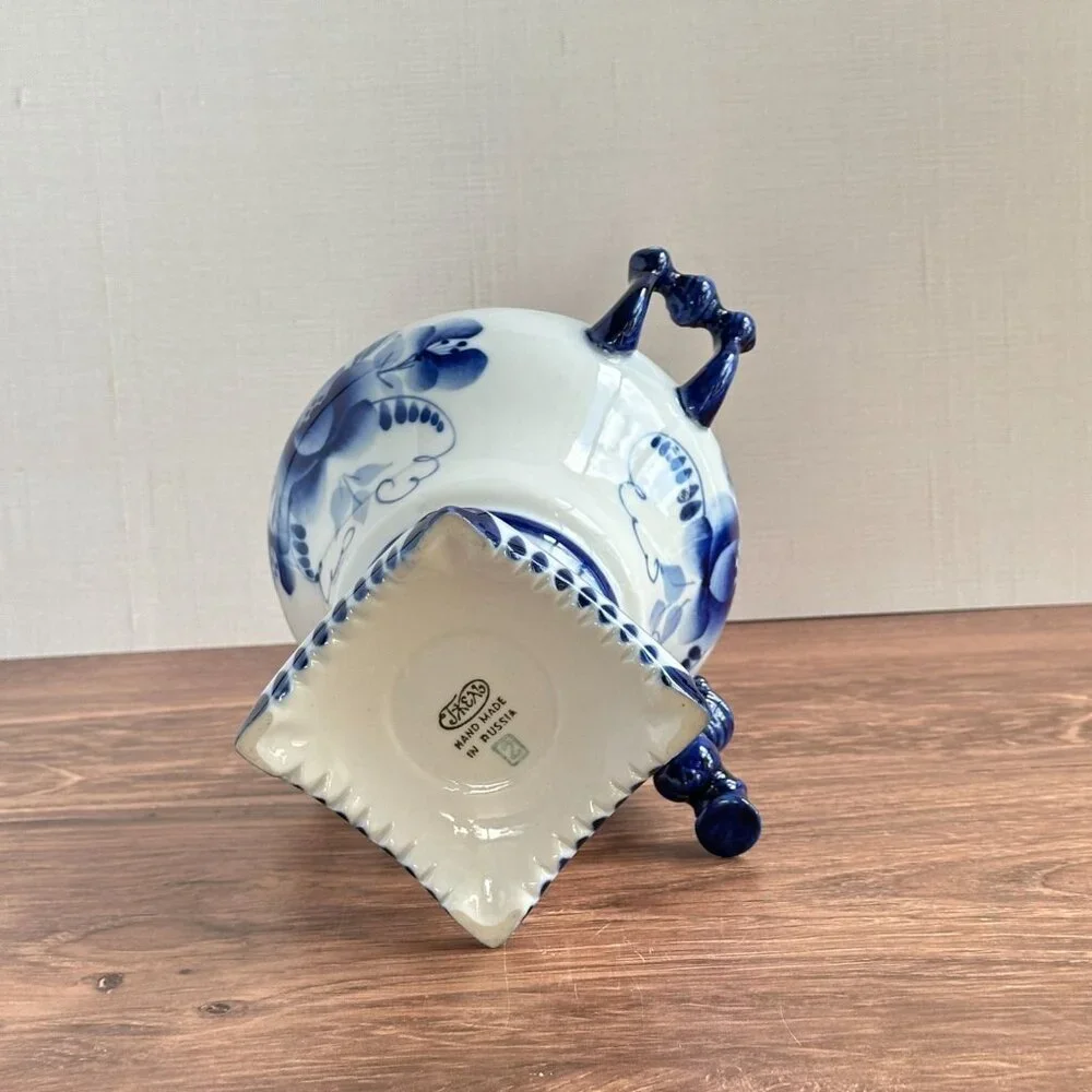 Hand-Painted Russian Gzhel Samovar, Blue and White Ceramic, Decorative Teapot - Picture 10 of 14
